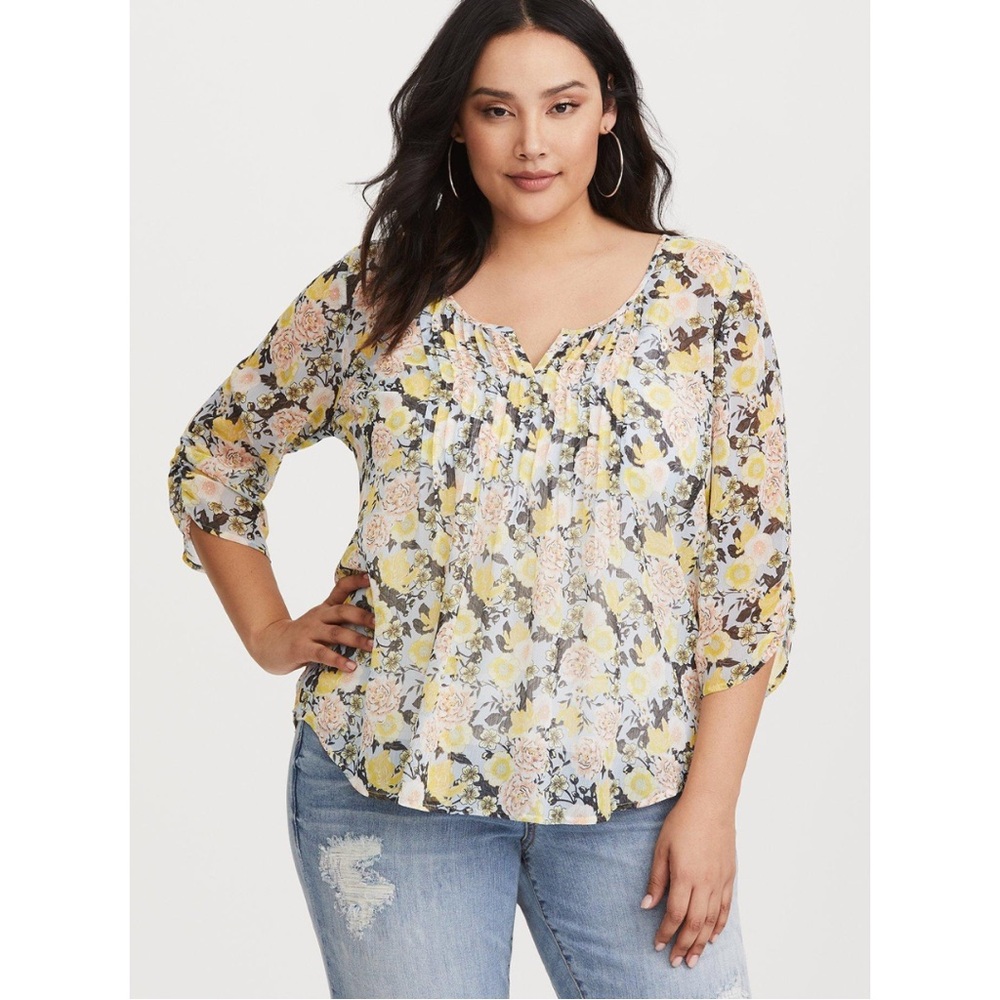 Torrid Women's Floral Split Neck 3/4 Sleeve Chiffon Pintuck Blouse